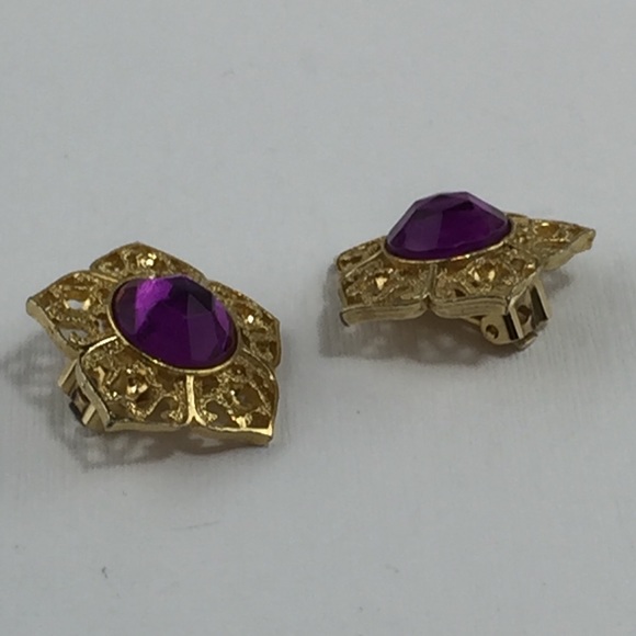 Vintage Pinky Purple & Gold Clip On Earrings - Picture 6 of 8